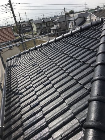 屋根上塗り