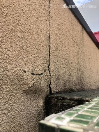 越谷雨漏り調査