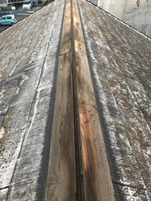 屋根棟板金破損