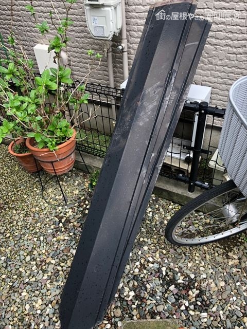 屋根棟板金破損