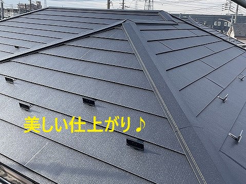 屋根工事で問題のあるパミール～ガルバより進化したスーパーガルテクトを採用