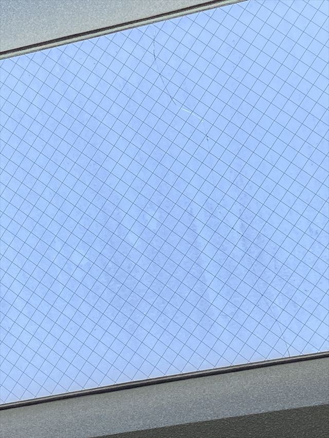 春日部天窓雨漏り