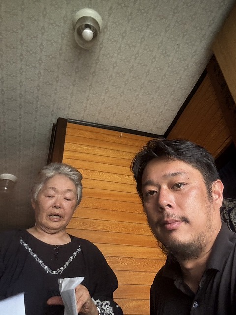 お客様とのツーショット写真